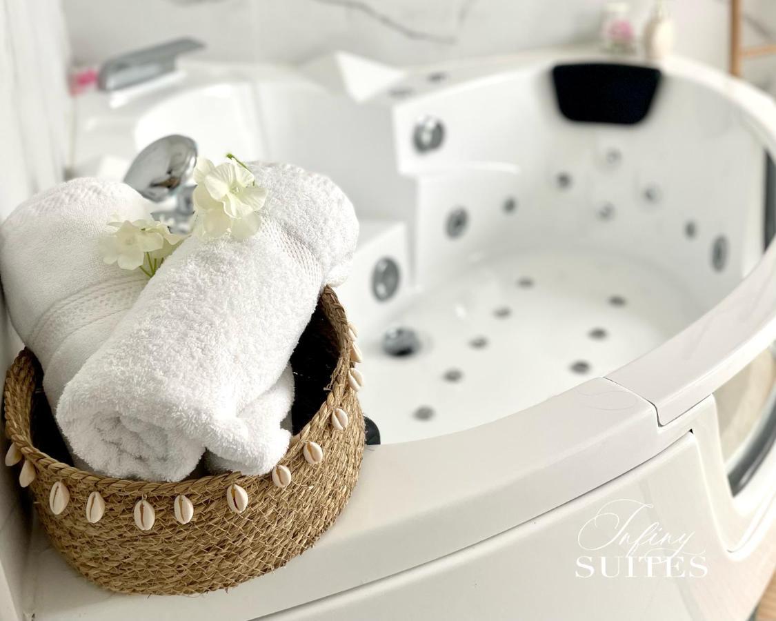 Blooming Suites 加来 外观 照片